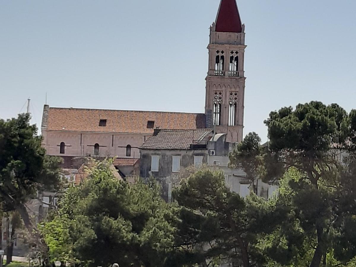 Apartman Petrovic City Center Trogir Luaran gambar