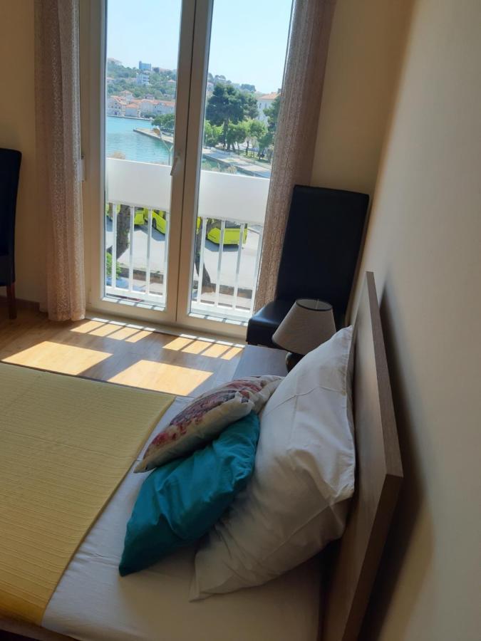 Apartman Petrovic City Center Trogir Luaran gambar