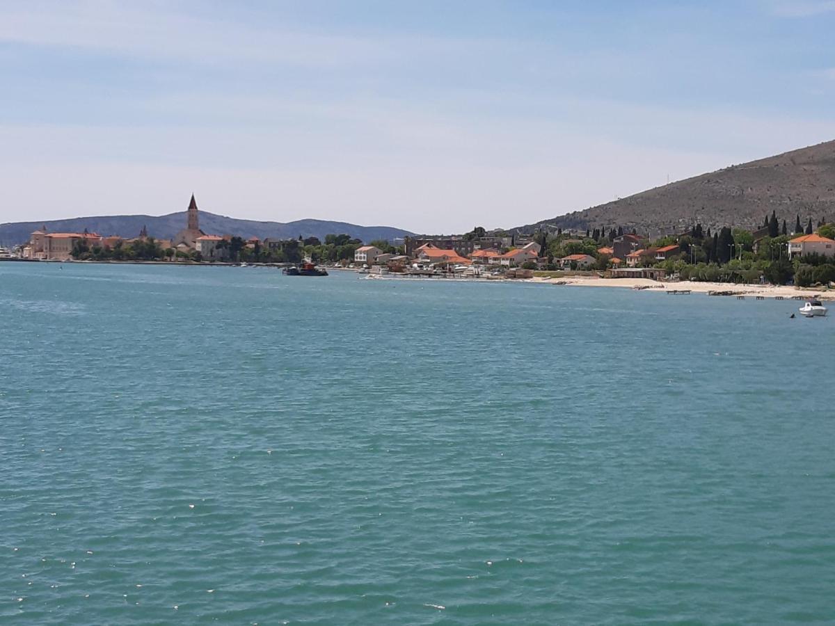 Apartman Petrovic City Center Trogir Luaran gambar