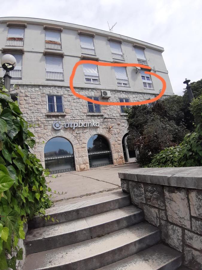 Apartman Petrovic City Center Trogir Luaran gambar