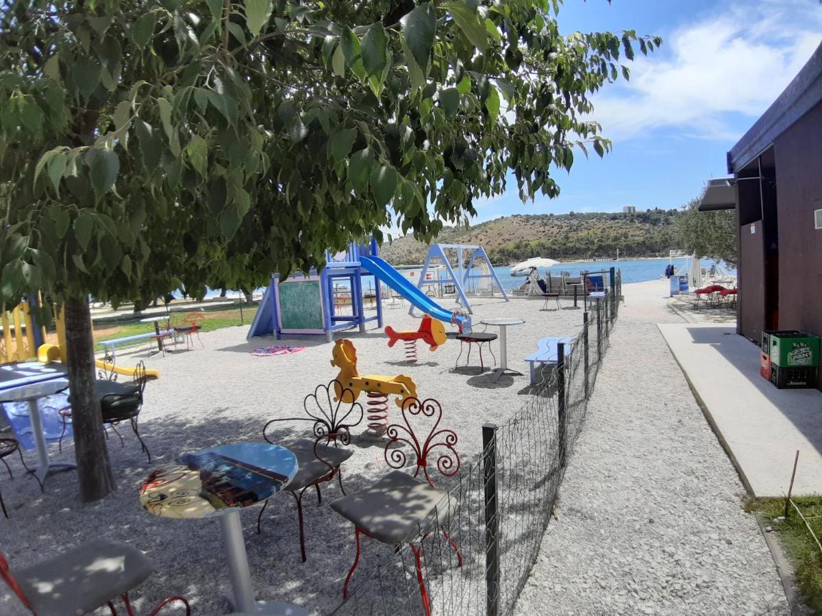 Apartman Petrovic City Center Trogir Luaran gambar