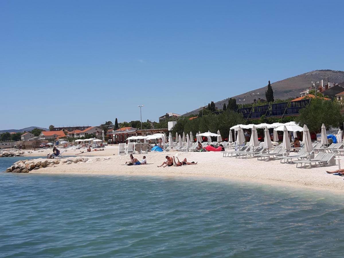 Apartman Petrovic City Center Trogir Luaran gambar