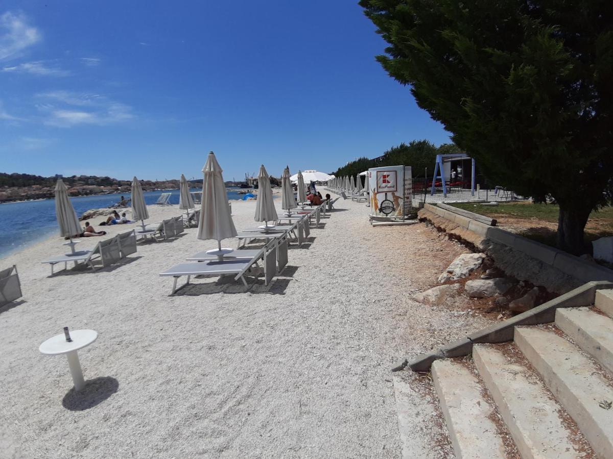 Apartman Petrovic City Center Trogir Luaran gambar